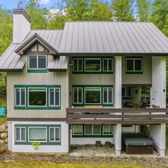 Gavia Chalet | Hot Tub | Slope Views | Ice Castles