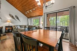 Village Lodge | Ski & Swim | Hot Tub | Sleeps 9 - Image 5