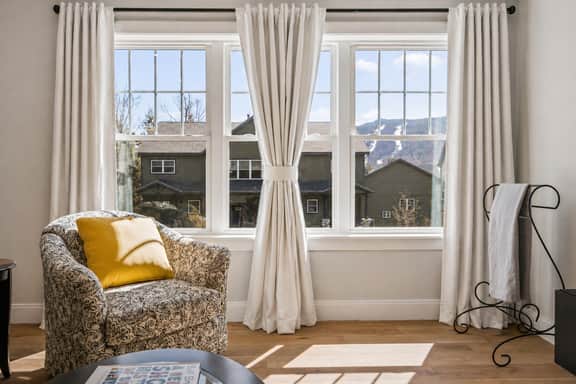 Summit Ridge | Brand New! | Pools | Loon | Lincoln