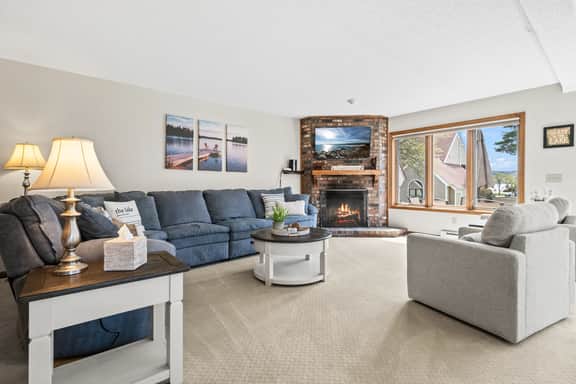 Loon Haven | Lake Access | Sleeps 12