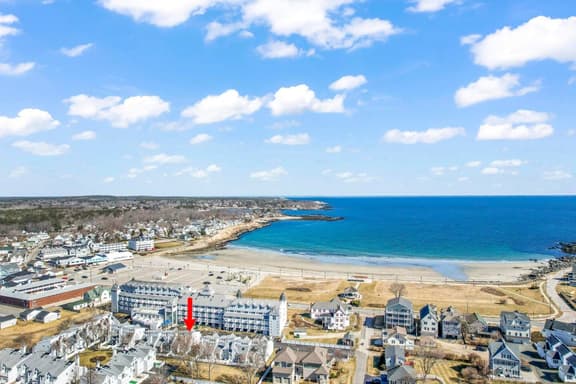 Surfside at Short Sands | York | Steps to Beach
